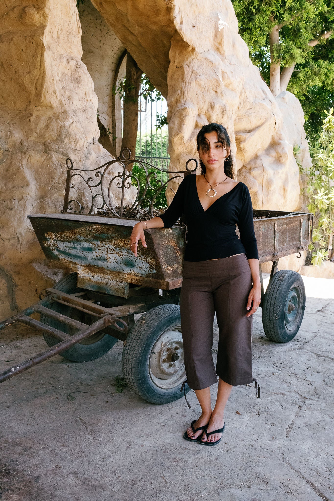 Lulu Linen Capris